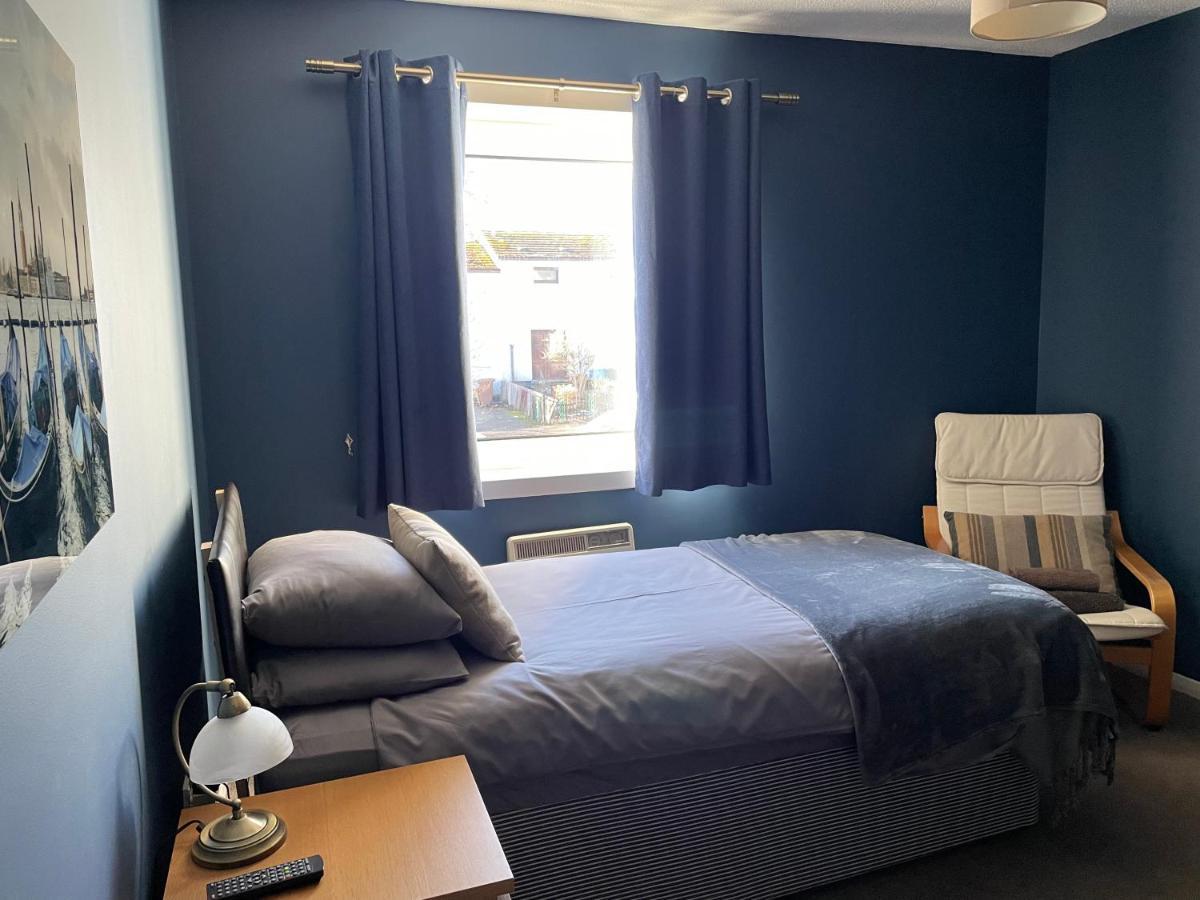 The Number Eleven Apartment Kilmuir  Экстерьер фото