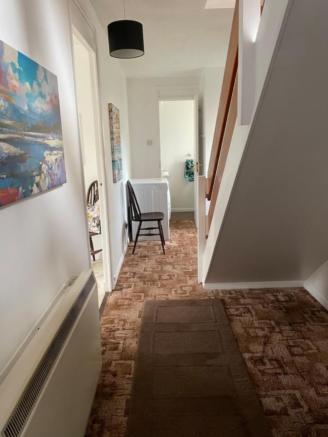 The Number Eleven Apartment Kilmuir  Экстерьер фото